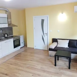 Tvarditza Apartament